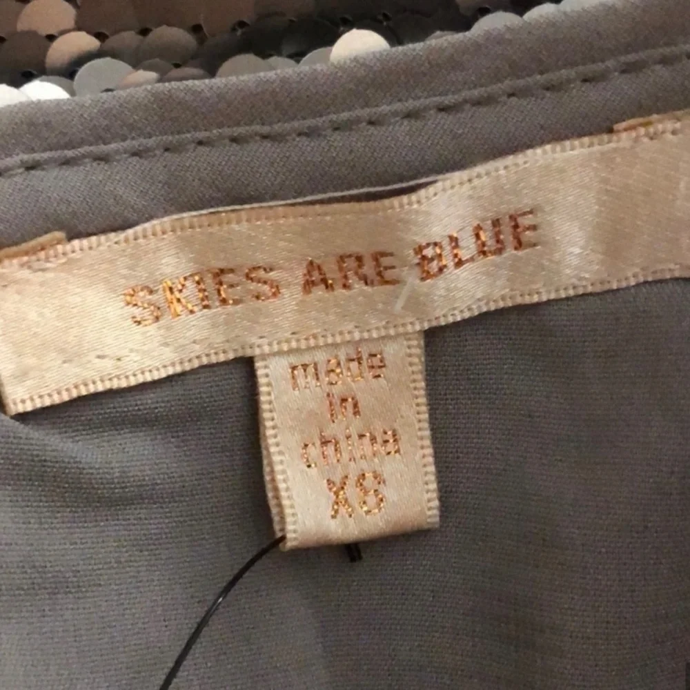 NWT Skies Are Blue gold sequin top - Picture 9 of 9